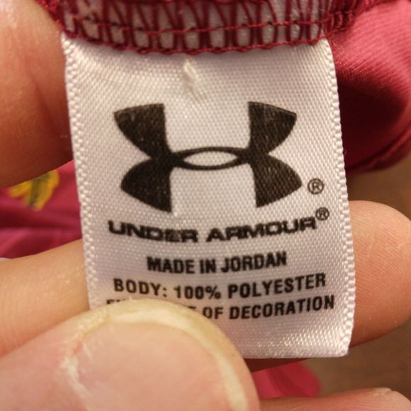 Cleveland Cavaliers basketball Under Armour tshirt mens M Medium red yellow NBA - Picture 6 of 10